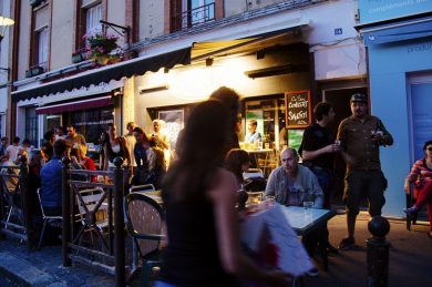 Du soleil, des terrasses et de la mousse