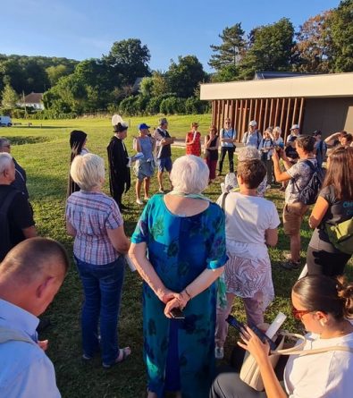 Je viens avec un groupe