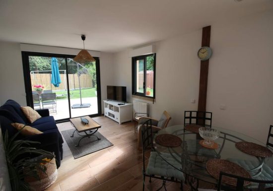 Gîte 4 personnes avec piscine et jardin près de Paris et de Giverny