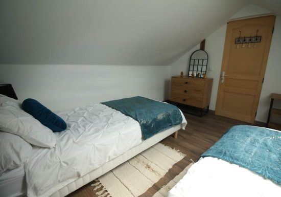 Gîte 4 personnes avec piscine et jardin près de Paris et de Giverny