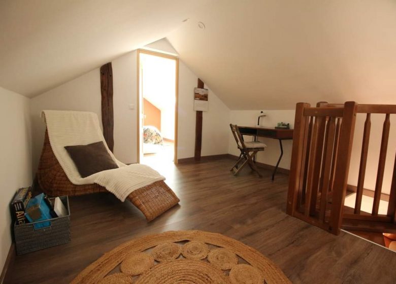 Gîte 4 personnes avec piscine et jardin près de Paris et de Giverny